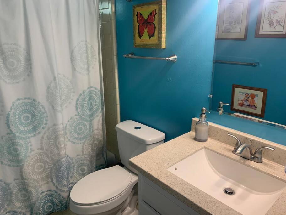 Family Friendly Downtown Home - Private Yard & Grill - Location, Location, Location! Athens Exterior foto
